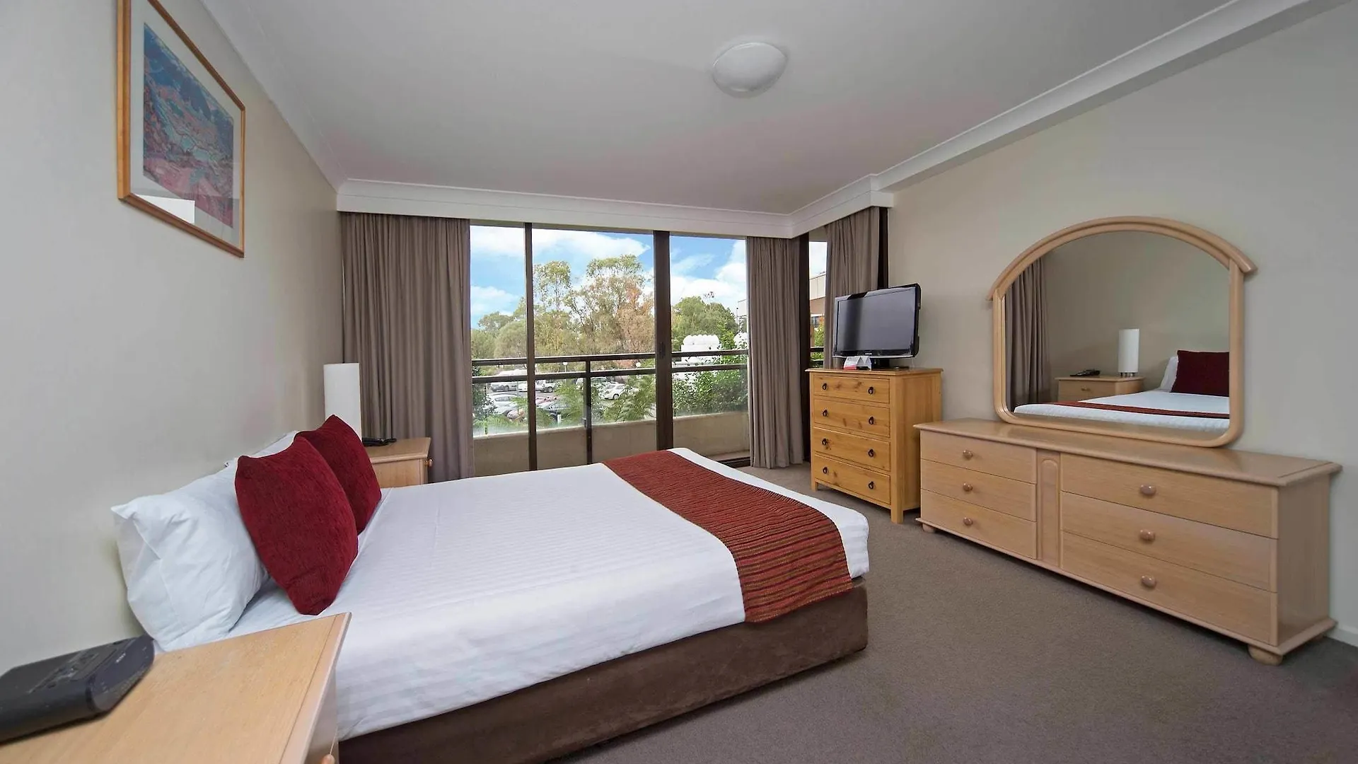 Breakfree Capital Tower Apartments Canberra