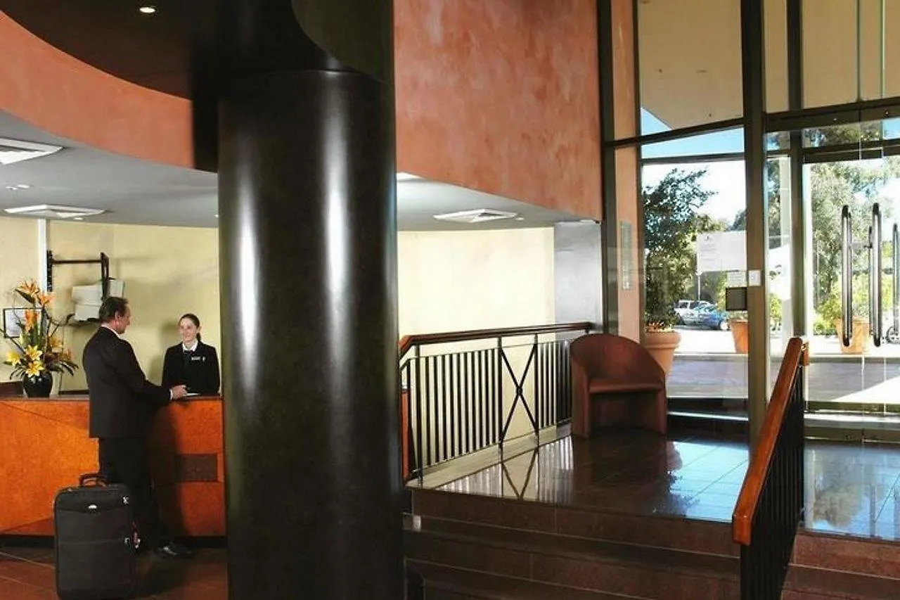 **** Aparthotel Breakfree Capital Tower Apartments Canberra Australia